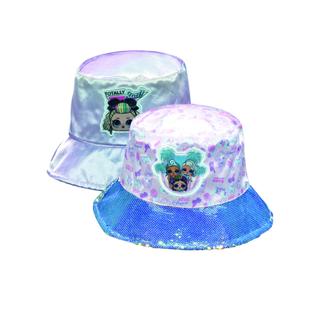 Reversible Rainbow & Unicorn Print Bucket Hat