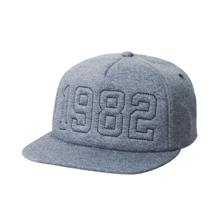 Custom 3D Embroidery Quilted 100% PU Leather Flat Peak Cap